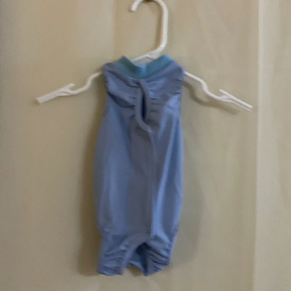 Pet Surgery Clothing Cat Spay and Neuter Clothing for Recovery Vest Shirt - Med